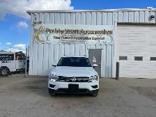 2019 Volkswagen Tiguan Trendline 4Motion | Heated Seats | Power - Photo 2