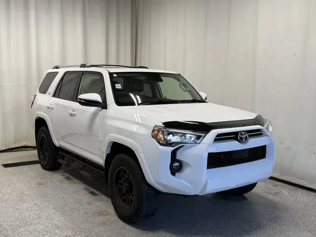 2023 Toyota 4Runner SR5 4WD - Backup Camera, Heated Steering Whe