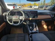2024 GMC CANYON AT4 - HEATED SEATS - HEATED WHEEL - SUNROOF - Photo 9