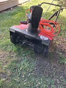Electric Snow Blower - Photo 2
