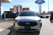 2023 Ford Escape ST-Line - Photo 2