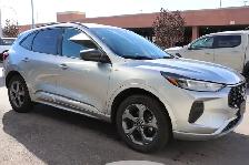 2023 Ford Escape ST-Line - Photo 4