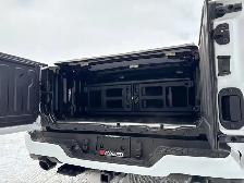 2026 Ram 1500 Limited Night Edition | Leather Bucket Seats - Photo 16