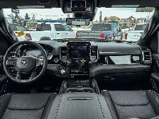 2026 Ram 1500 Limited Night Edition | Leather Bucket Seats - Photo 28