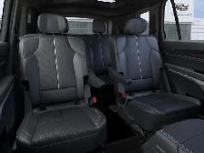 2027 Cadillac VISTIQ Sport AWD - Photo 17