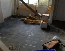 HELPING HANDS - Photo 10