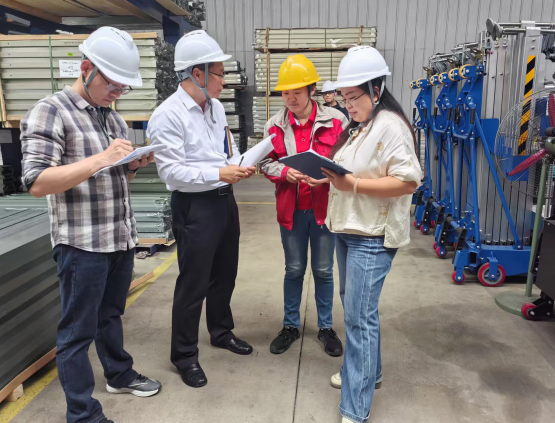 Male with PMP, SCMP certificates looking for part-time work