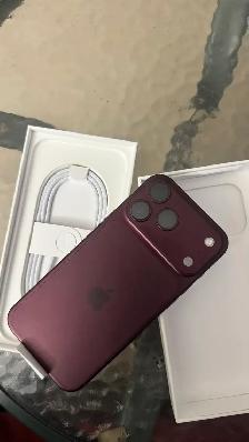 Apple iPhone 18 Pro Max 2TB Burgundy - Photo 3