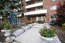 Collingwood 2 Bedrooms Apartment for Rent - 120 Elm Street - Photo 9