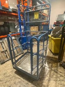 Kleton Man Cage for forklift on casters - Photo 2