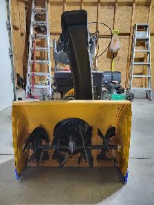 Cub Cadet 28 Inch Snowblower - Photo 4
