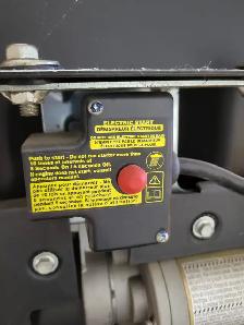 Cub Cadet 28 Inch Snowblower - Photo 8
