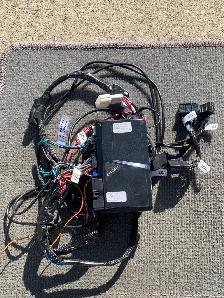 CompuStar module CM-DC3 with wiring harness.  No remote / antena