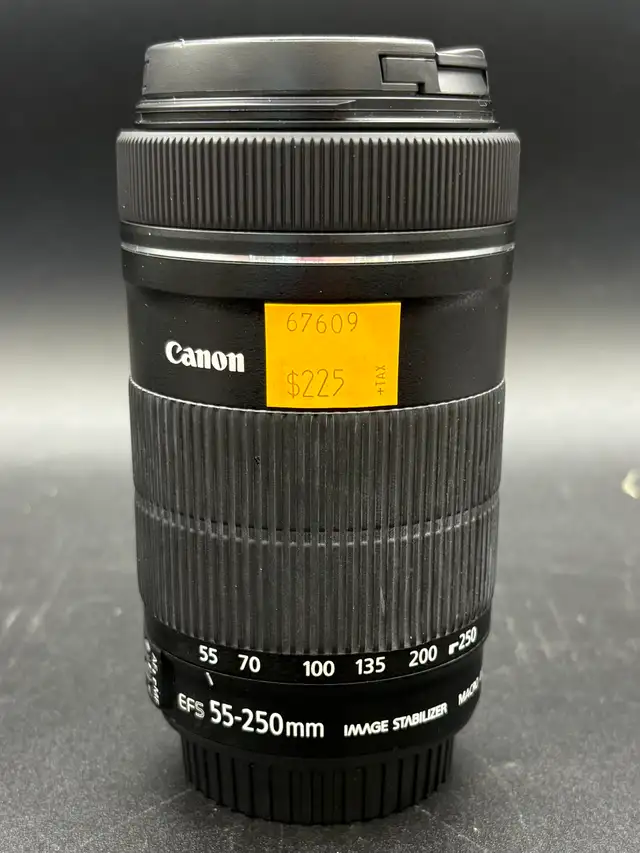 Canon EFS 55-250mm Camera Lens with Lens Caps