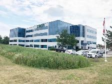 Stouffville's Most Prestigious Office Tower - Office for Rent - Photo 6