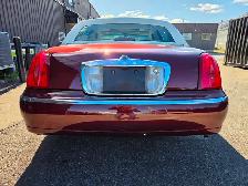 2000 Lincoln Town Car Cartier Edition / ONLY 88 000KM / TOP TIER - Photo 9
