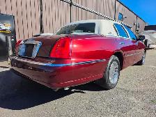 2000 Lincoln Town Car Cartier Edition / ONLY 88 000KM / TOP TIER - Photo 12
