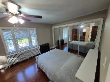 Bloor West Village-Charming 1 bedroom apartment: $1900