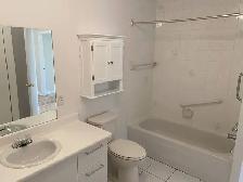 Appartement 3 1/2 et 4 1/2 pour 55 ans et   au Cap-de-la-Madelei - Photo 6