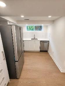 Bright and beautiful 2-Bedroom Home Mill Pond, Richmond Hill - Photo 5