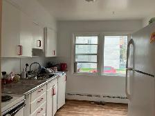 Beltline connaught 2 bedrm apart , walk to 17 av sw  $1370/m  el - Photo 2
