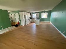 Pineridge beautiful 3 bedrm main floor, doub garage$1625/m  60%u - Photo 2