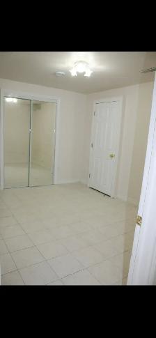 One bedroom basement. Keele and major MacKenzie - Photo 2