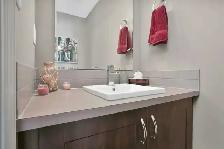 Townhouse for Rent - 2 Bed, 3 Bath - A/C, 2 Parking, Clearview - Photo 3