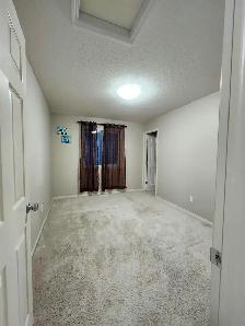 Three (03) Bed House for rent - Photo 5