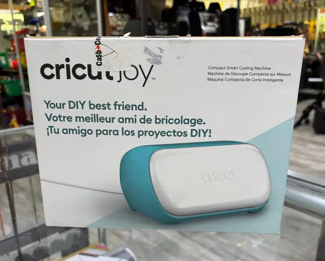 Cricut Joy Compact Cutting Machine
