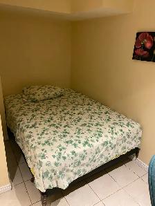 Room  for rent at YONGE/ STEELS  immediately - Photo 2