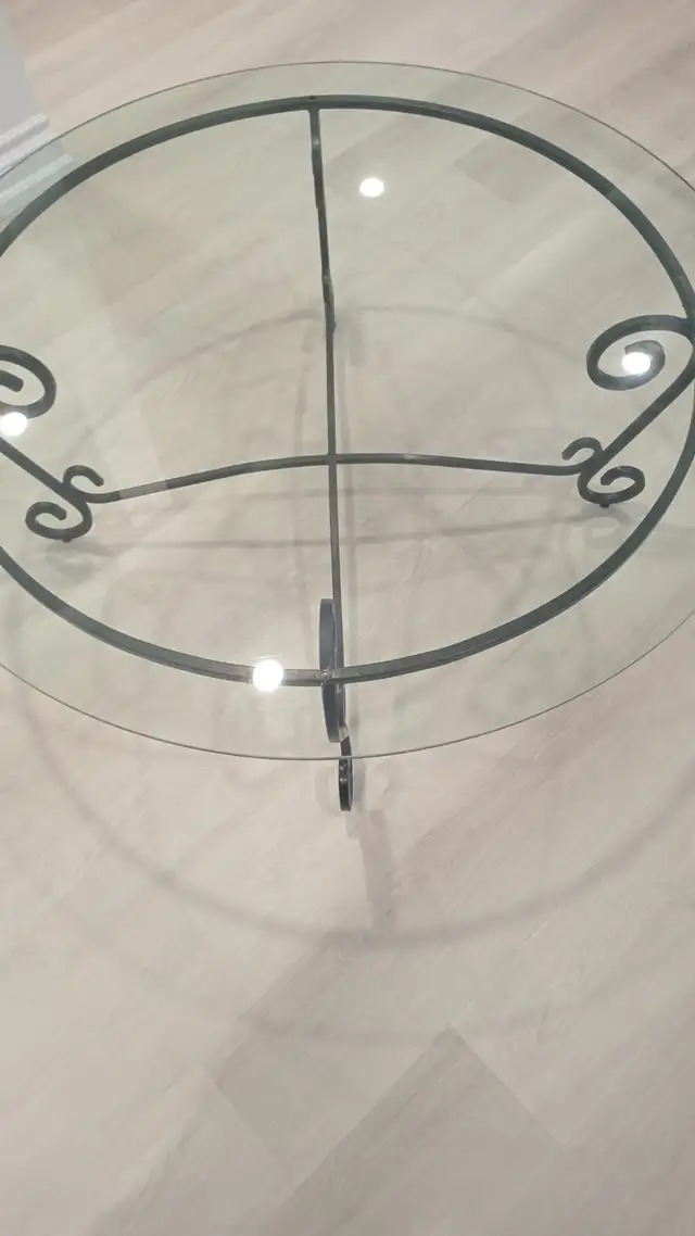 Beautiful Glass and Iron table. $20 pickup in Aldershot