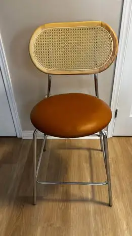 New set of 4 Round Barstools