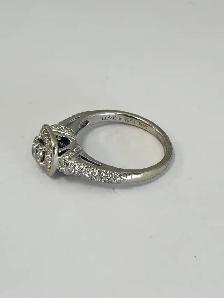 14k W/G Vera Wang Diamond Ring - Photo 10