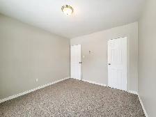ALL INCLUSIVE - WELLINGTON COURT 2 Bedroom Apartment in Fergus - Photo 8