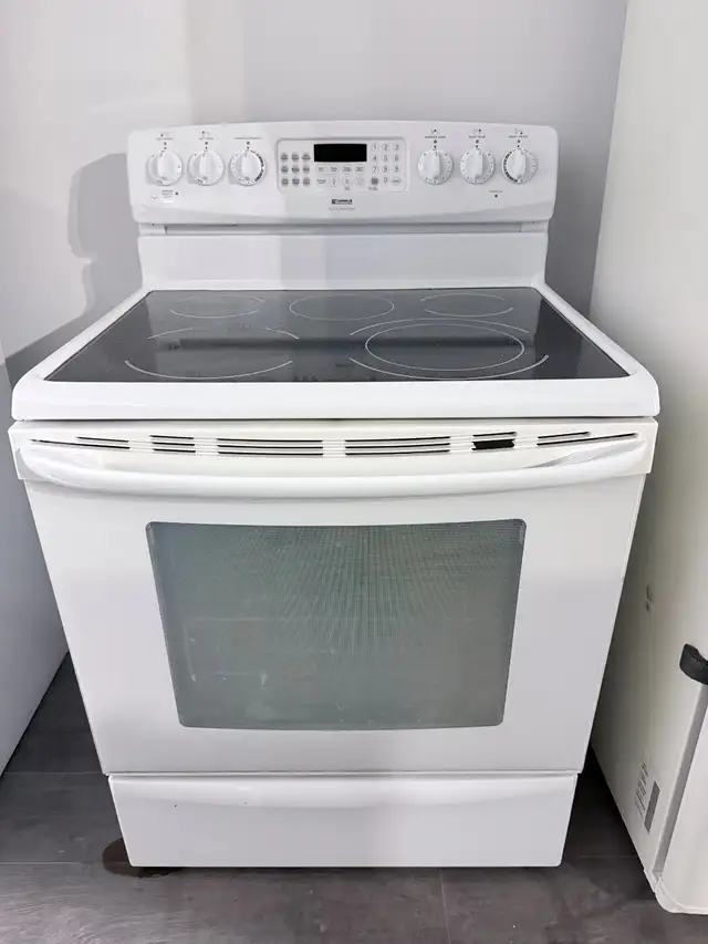 Cuisinière 30po Blanche Vitrocéramique  | 970-687422- Kenmore