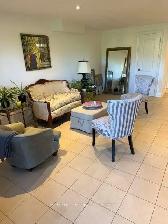 Beautiful 2 Bedroom Walk out Basement in Thornhill for Rent ! - Photo 2