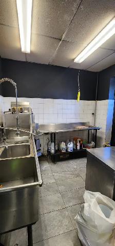 Huge Space for Restaurant (Six month Rent free) - Photo 10