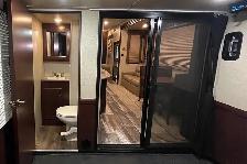 2014 Heartland RV Cyclone 3800 – Pre-Owned Toy Hauler 5th Wheel. - Photo 14