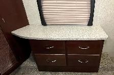 2014 Heartland RV Cyclone 3800 – Pre-Owned Toy Hauler 5th Wheel. - Photo 38