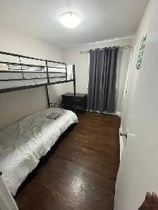 PRIVATE ROOM FOR RENT IN SCARBOROUGH - Photo 2