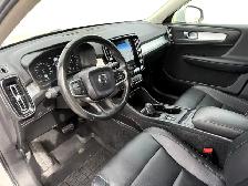 2019 Volvo XC40 T5 AWD MOMENTUM MUST SEE! - Photo 11