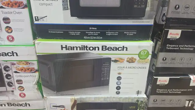 HAMILTON BEACH 0.7 CUFT MICROWAVE OVEN BLACK COLOR