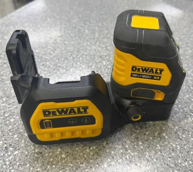 DeWalt DCLE4020 Green Laser Kit