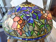 Tiffany Style Stained Glass Lamp - Photo 10