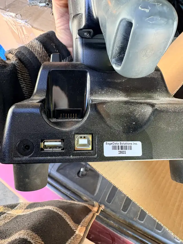 Psion Workabout Pro Bundle - 2 Handhelds   2 Docks   Adapter