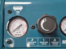 (N9751348) Makita MAC100Q Air Compressor - Photo 4