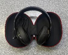 Beats Studio 3 Headphones with Case