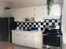 2 Beds 1 Bath Apartment - Photo 3