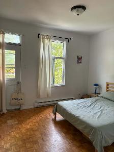 2 Beds 1 Bath Apartment - Photo 16